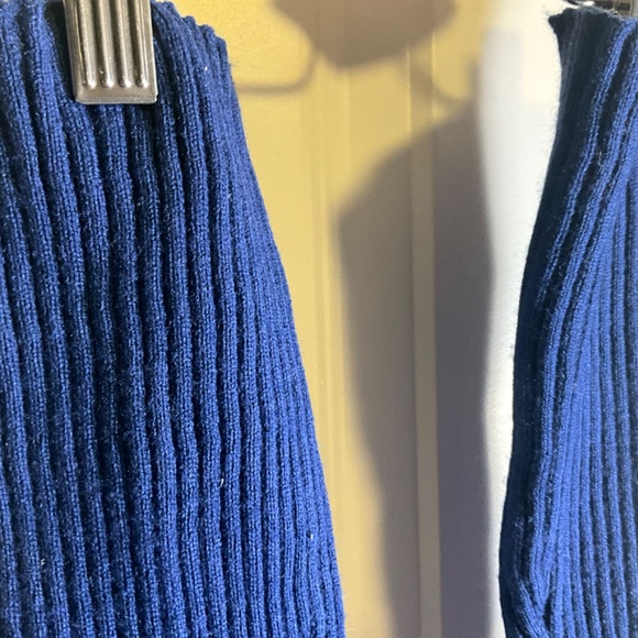 Navy knitted ballet legwarmers - Picture 3 of 5